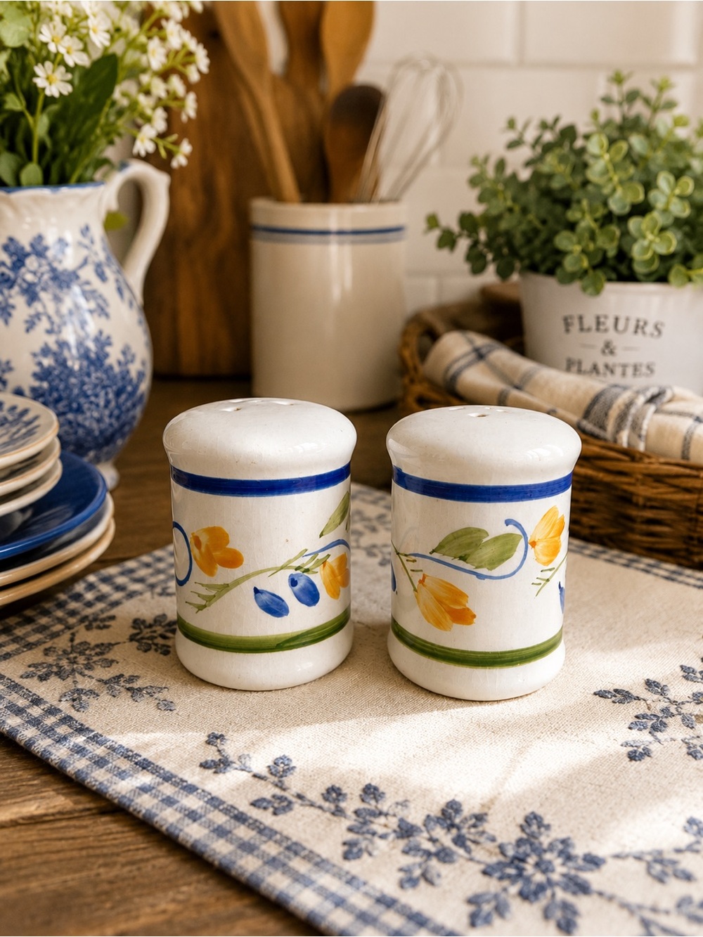 Vintage 1990s Hand-Painted Ceramic Salt and Pepper Shakers - Blue and Yellow
